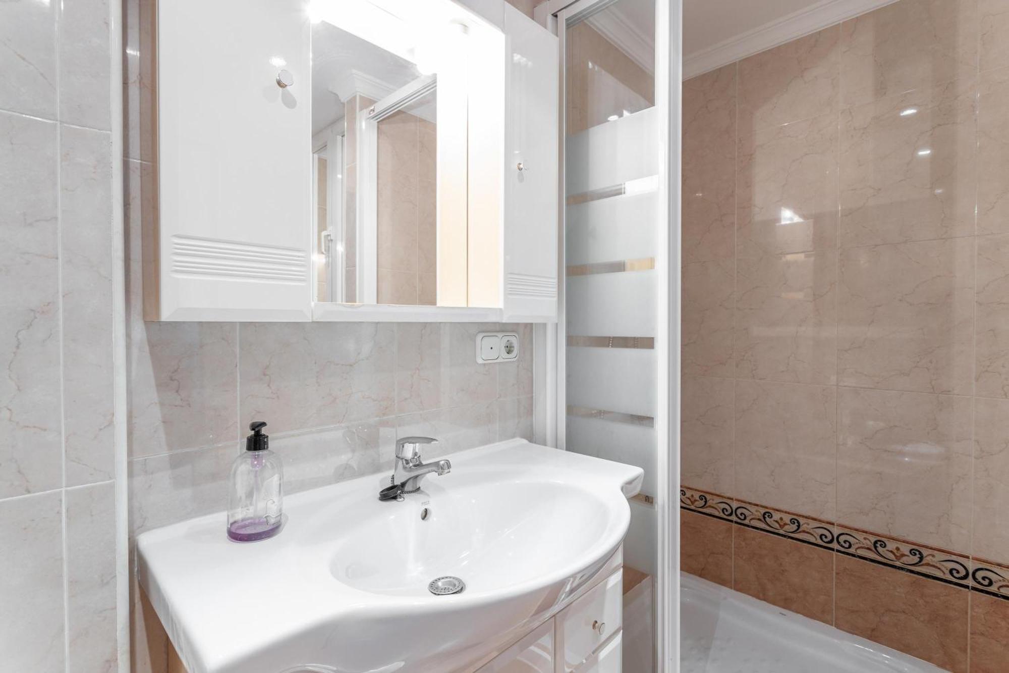 A410 Frontlilne Apartment Nerja Exterior photo